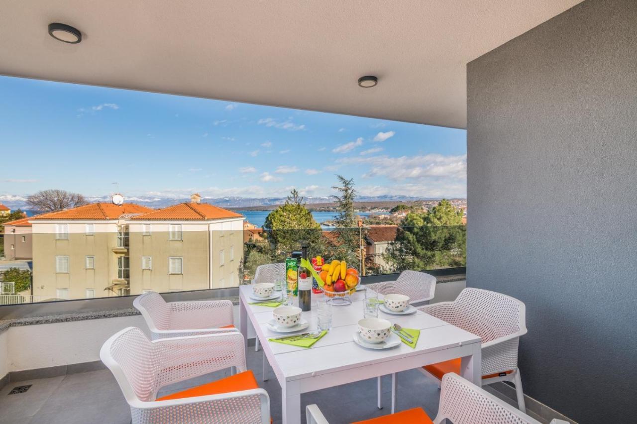 Apartments Elle Luxury Vantacici Малинська Екстер'єр фото