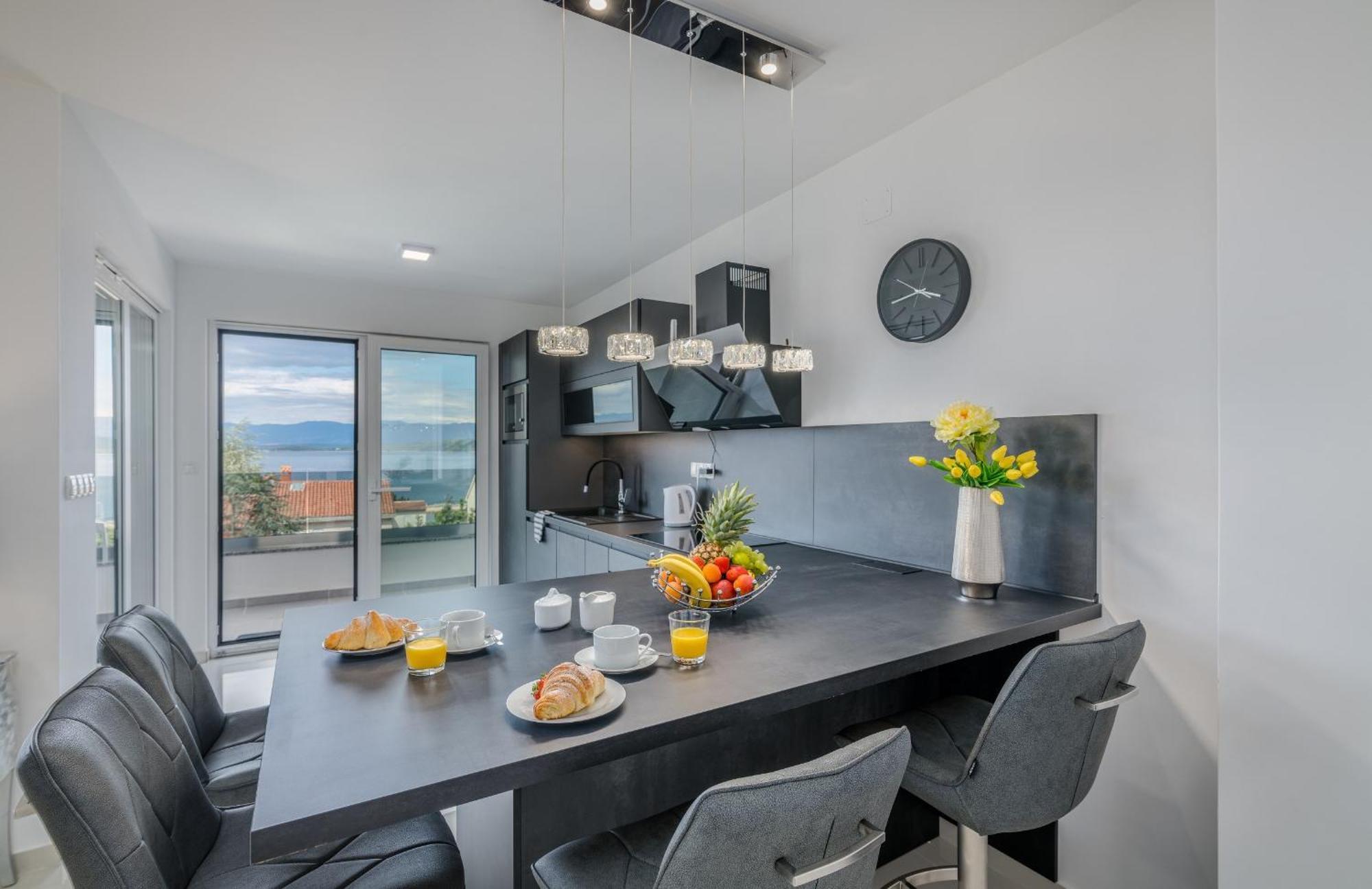 Apartments Elle Luxury Vantacici Малинська Номер фото