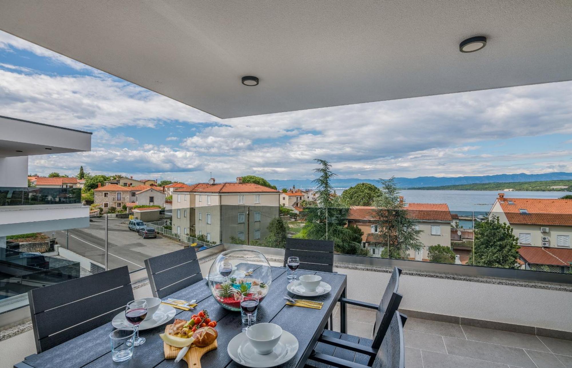 Apartments Elle Luxury Vantacici Малинська Номер фото