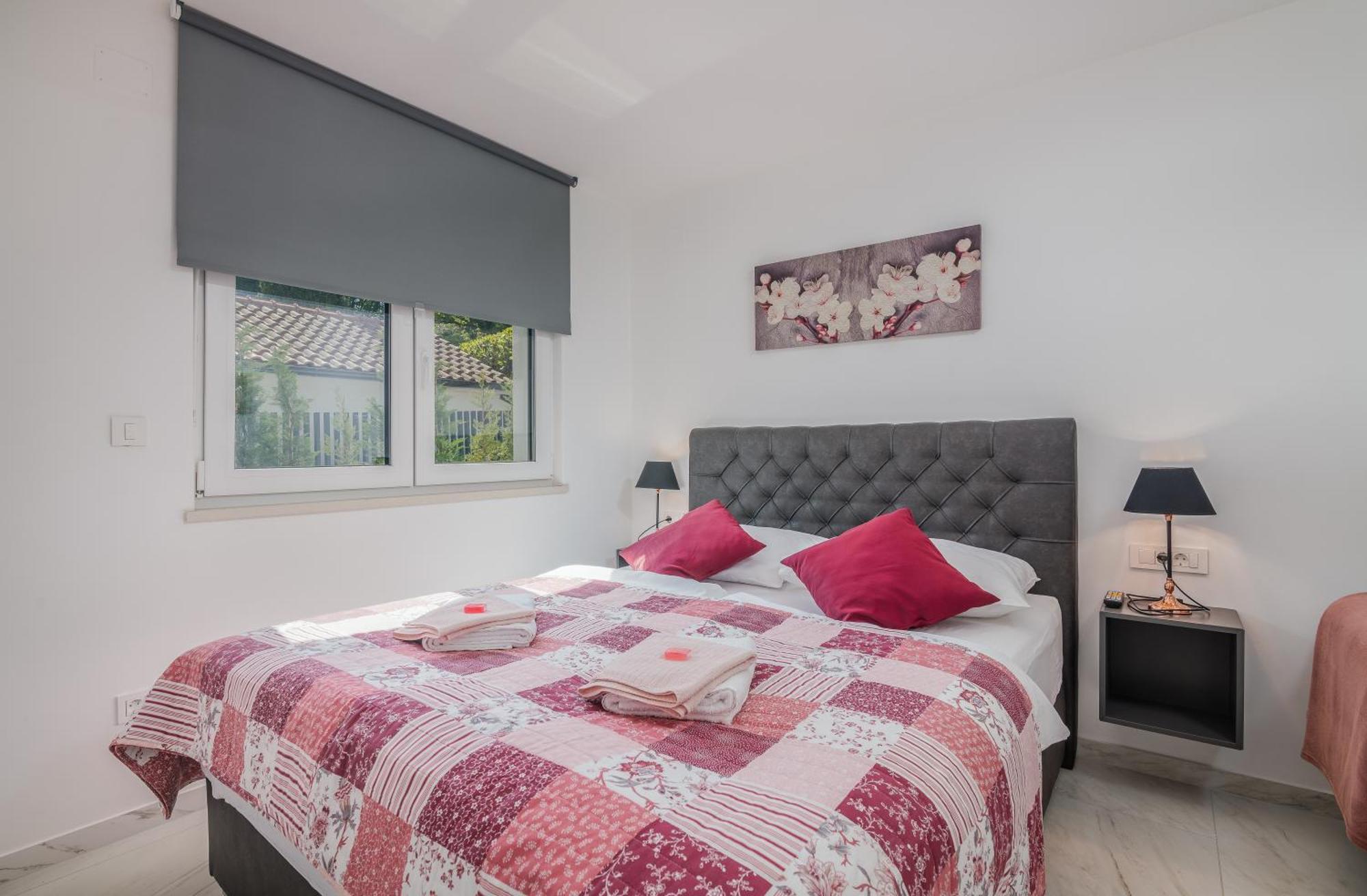 Apartments Elle Luxury Vantacici Малинська Екстер'єр фото